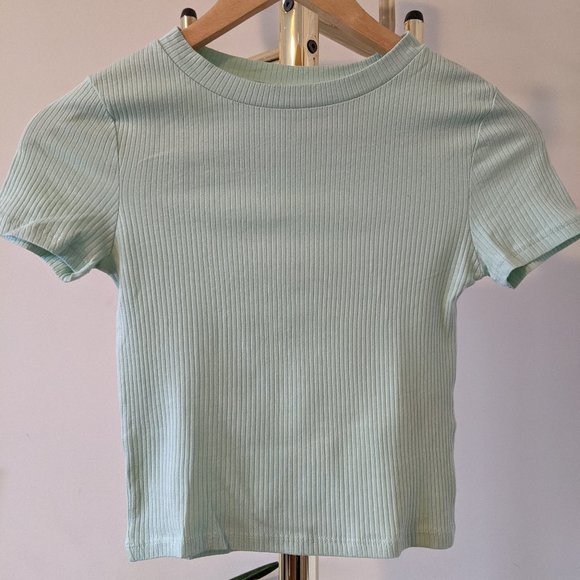 Mint Green Ribbed Crop Top - Picture 1 of 8